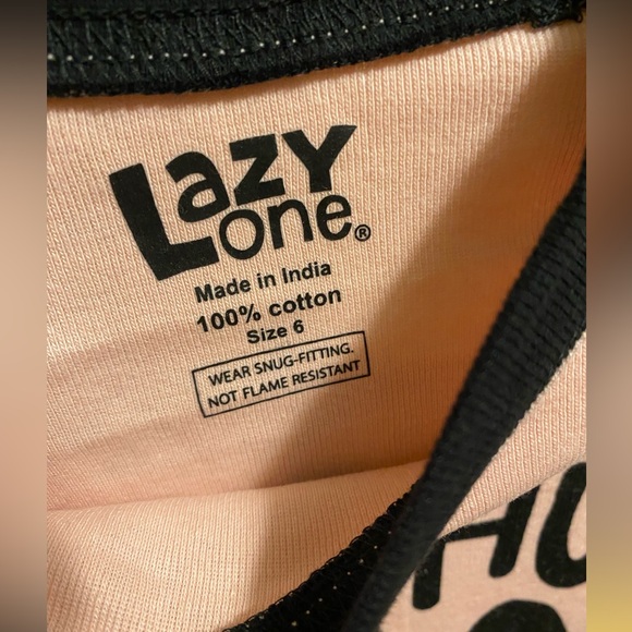 Lazy One Bear Hug Kids Pajamas - Pink & Black NWT size 6 - Picture 3 of 3